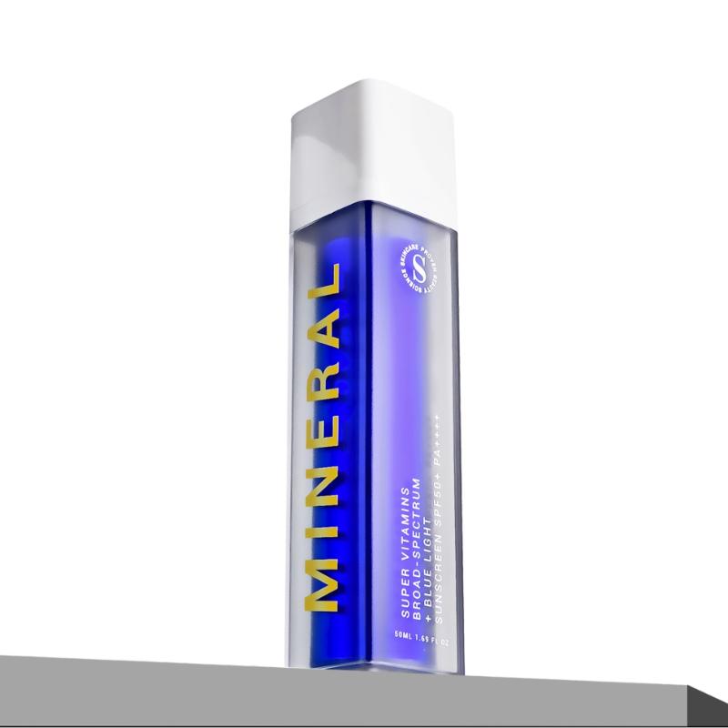 Super Vitamins Mineral Tinted Sunscreen + Blue Light SPF50 PA++++